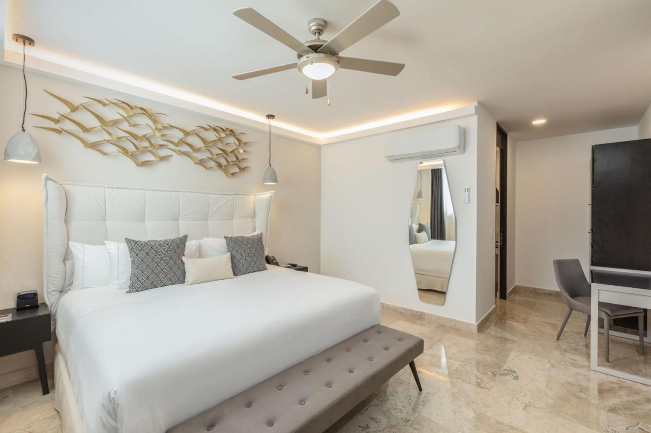 Serenity Hotel Boutique By Alsol Πλάγια Ντελ Κάρμεν Εξωτερικό φωτογραφία